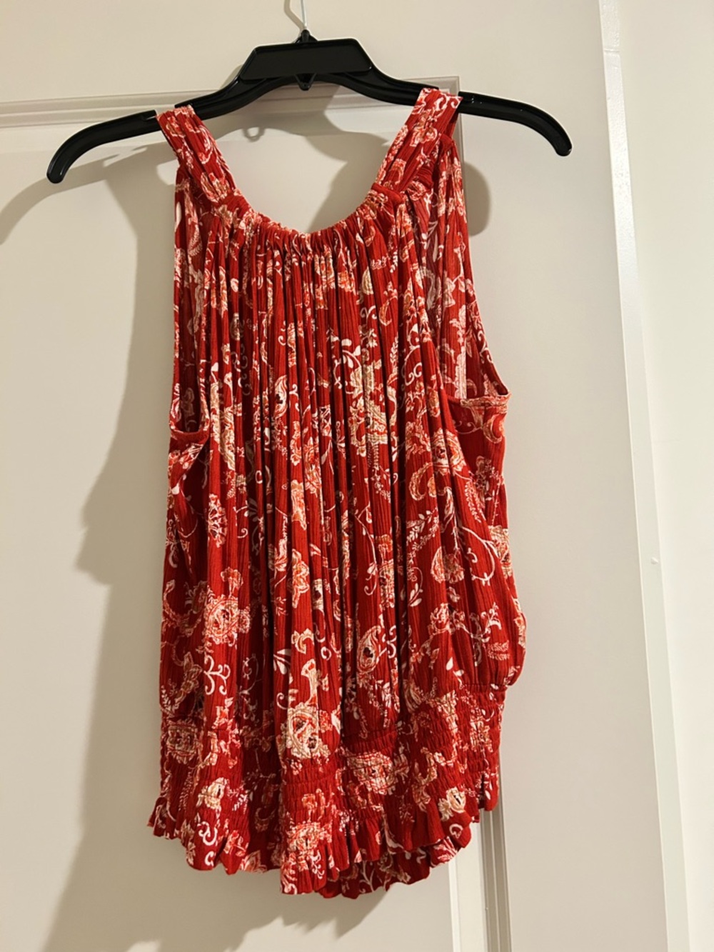 Maurices Red Floral Pleated Tank Top